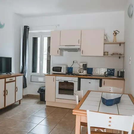 Ideal-subrini Aparthotel
