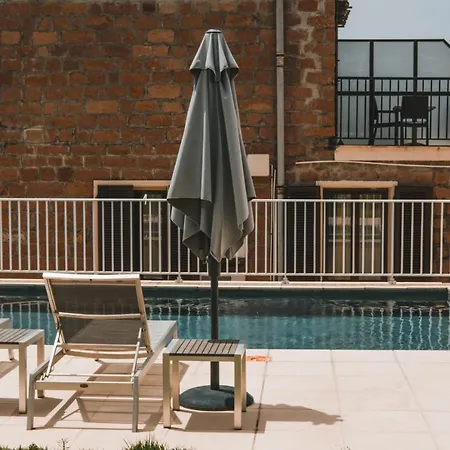 Ideal-subrini Aparthotel