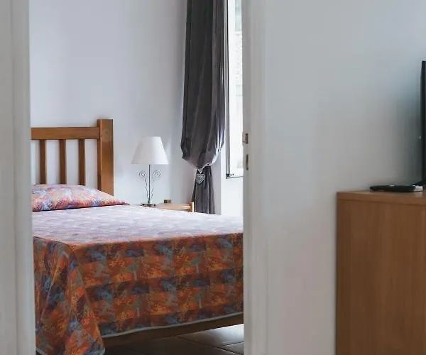 Ideal-subrini מלון דירות