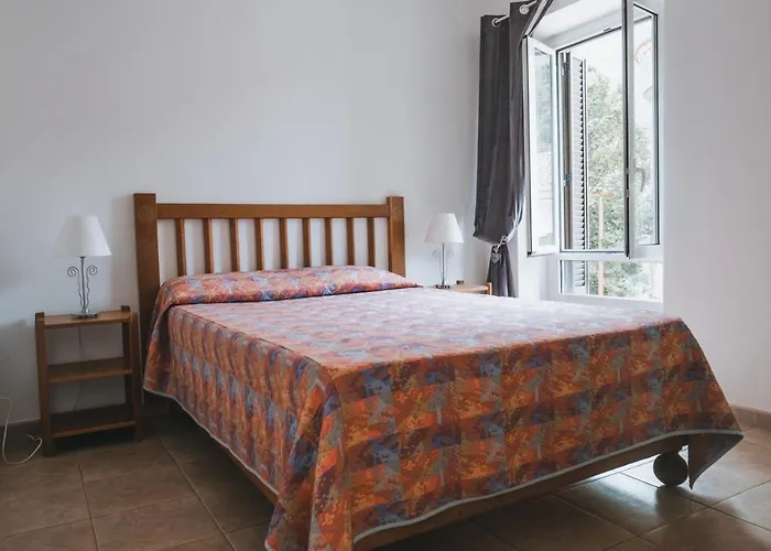 Ideal-subrini Porto (Corsica)