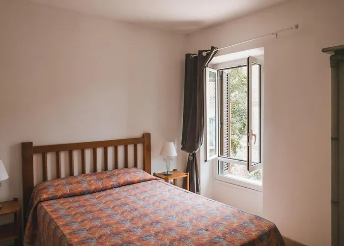 Ideal-subrini מלון דירות