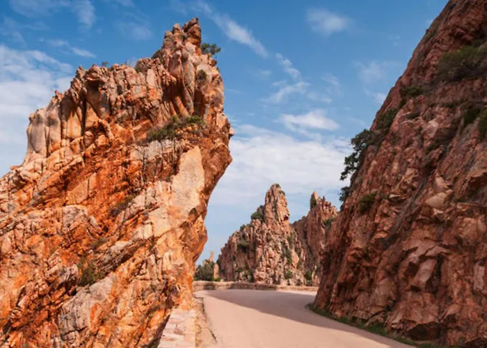 Ideal-subrini מלון דירות 3*